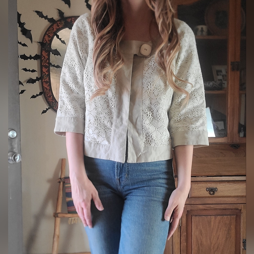 Cache Cream and Beige Lace Cardigan Blazer with Button Size 10